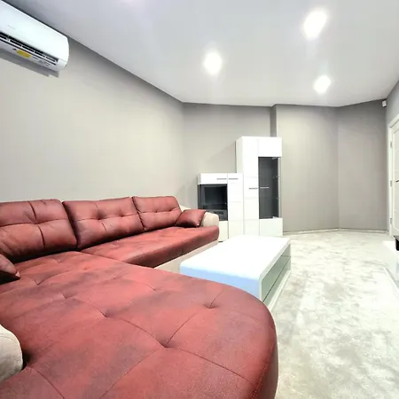 Alexandrovska - Super Centaral Luxury Burgas